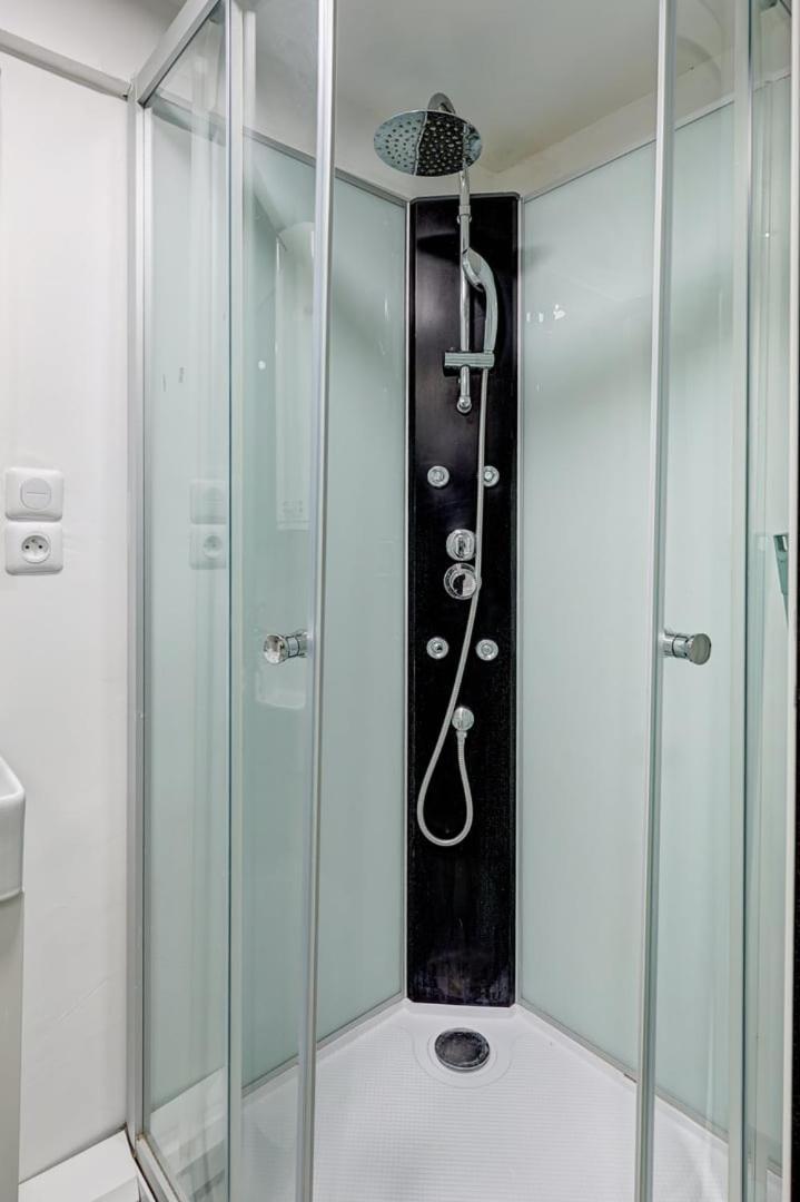 361 Express - Superbe A Apartment
