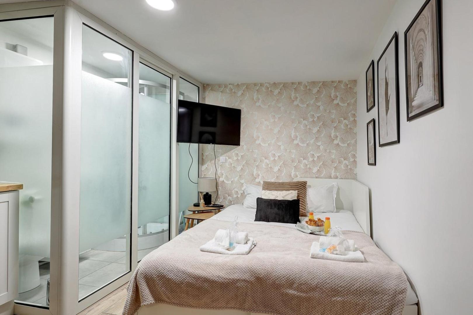 361 Express - Superbe A Apartment